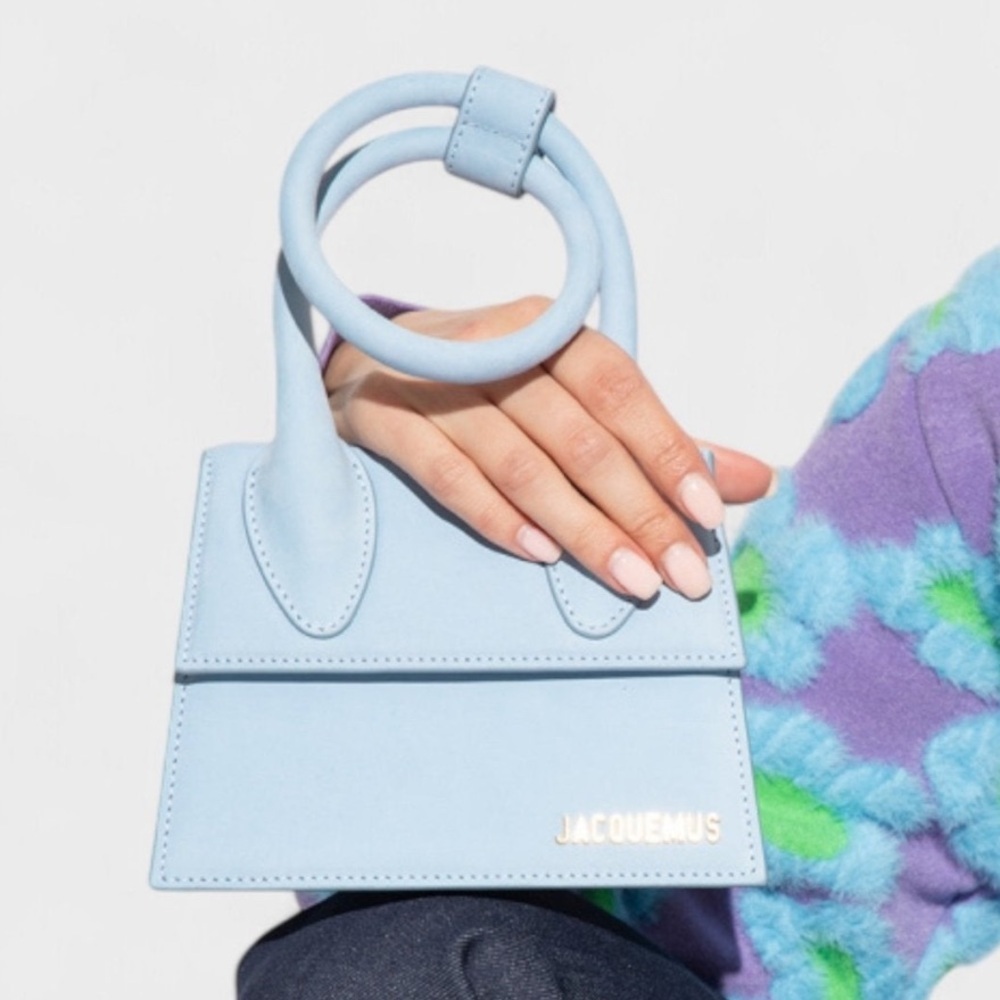 Jacquemus Blue Mini Bag with Circular Handle! Like new! With tagg inside! - Picture 8 of 11